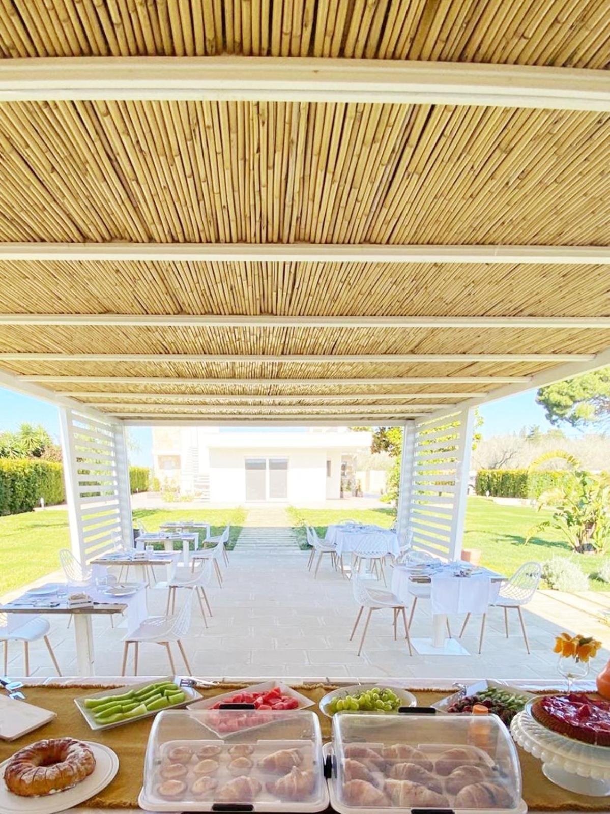Sound Garden Charming Rooms Torre dell'Orso Exterior foto